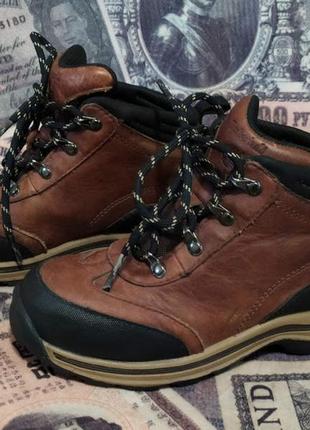 Классные демисезонные ботинки timberland. 30р, 19,5см1 фото