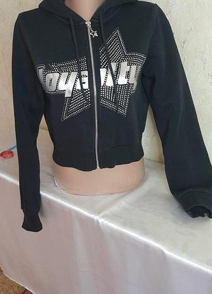 Укорочене худі толстовка зіпка блискавка капюшонка чорна трендова стильна