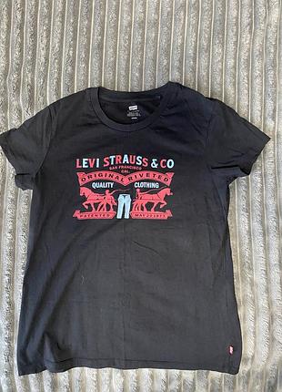 Орігінальна жіноча футболку levi’s
