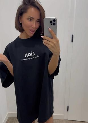 Футболка чорна lior