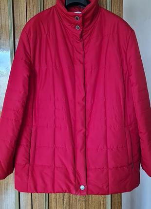 Нова шикарна осіння курточка