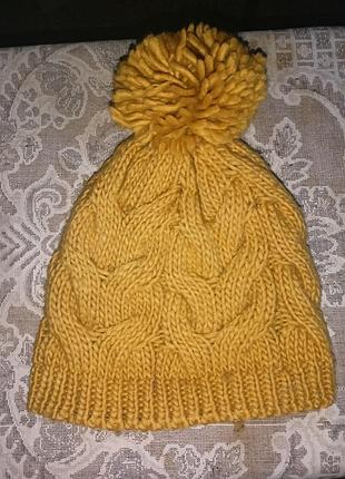 Шапки вязанные, зимние