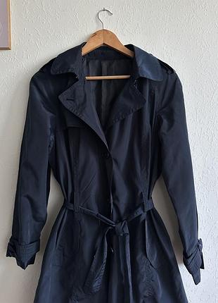 Класичний тренч, універсальний фасон