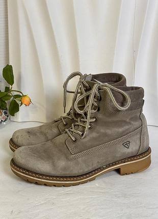 Женские кожаные отепленные ботинки на шнуровке tamaris active 41р