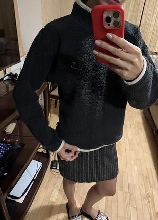 Великий пакет з одягом