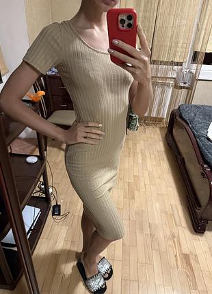 Великий пакет з одягом