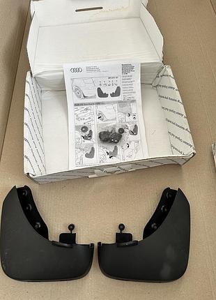 Оригінальні бризговики задні audi a3 sportback 08-12рр 8p4075101 8p5075101