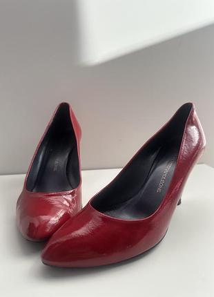 Червоні шкіряні лаковані туфлі 38р, 24,5 см