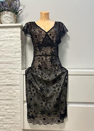 Сукня з мережива