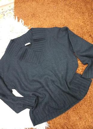 Мягусинький мохерный шерстяной джемпер женский оверсайз черный