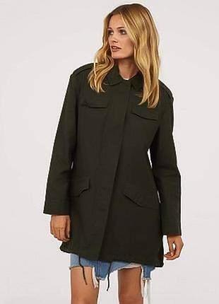 Стильна подовжена куртка парка