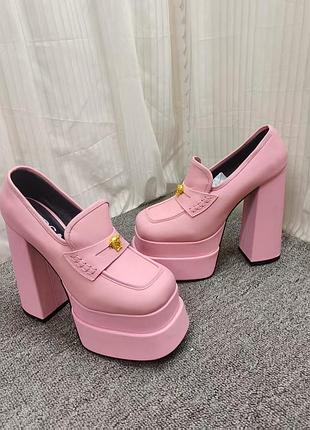 Туфлі жіночі