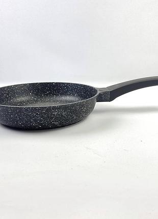 Сковорода biol elite 22 см