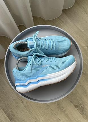 Чоловічі кросівки brooks ghost max
