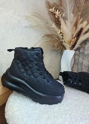 Детские демисезонные ботинки для девочки