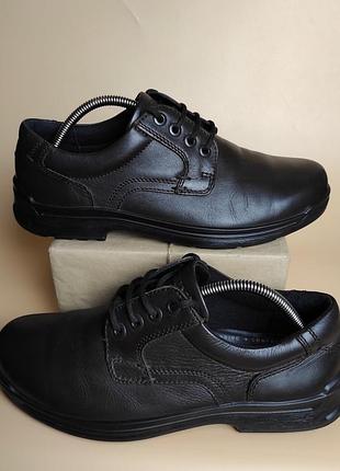 Кожаные туфли hotter.
размер 42 длина стельки 27,5 см.