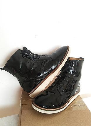 Високі черевики напівчобітки хайтопи для дівчинки yaung soles, шкіра, 33-34, устілка 21,5