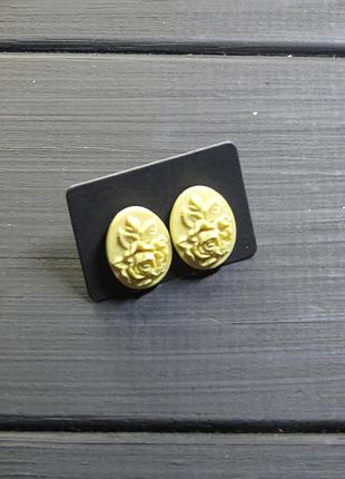 Серьги овал с розой