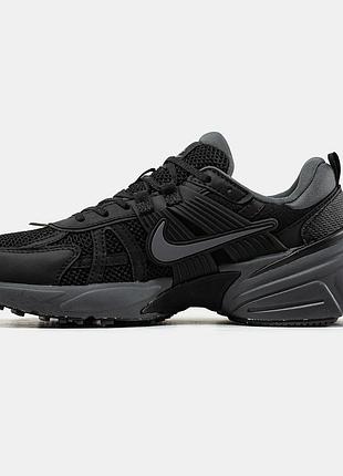Кроссовки nike v2k run