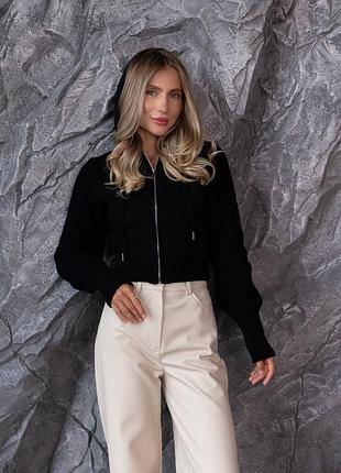 Кофта на блискавці