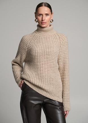 Светр з горлом з преміальної пряжі вовна меріноса
