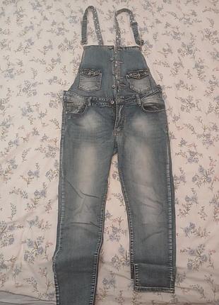 Джинсовый комбинезон для беременных