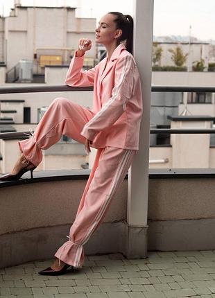 Стильний ідеальний брючний костюм оверсайз жакет брюки