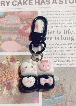 Брелок на рюкзак