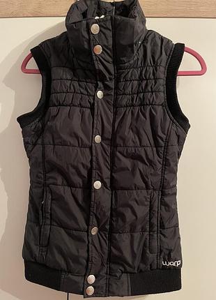 Жилетка чорна р 152см