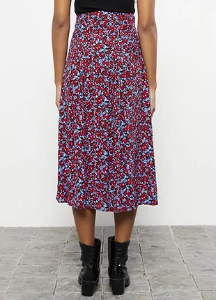 100% віскоза. жіноча натуральна літня віскозна спідниця nutmed в дрібну квітку штапель