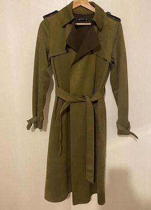 Тренч під замшу в кольорі хакі stradivarius