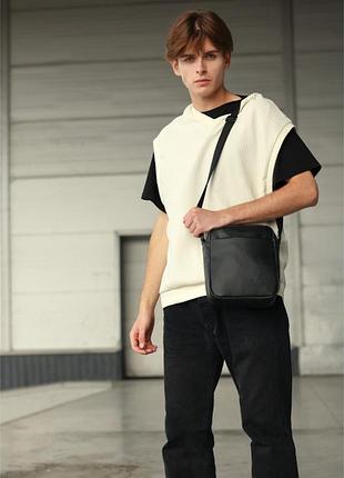 Сумка мессенджер черная из экокожи унисекс