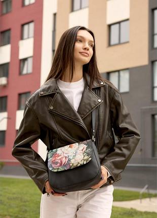 Сумка кросбоди rose mzn черная с цветочным принтом