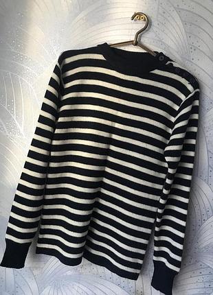 Тёплый свитер