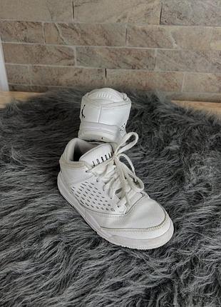 Кросівки jordan