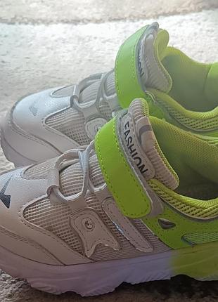 Кроссовки модные 17 см