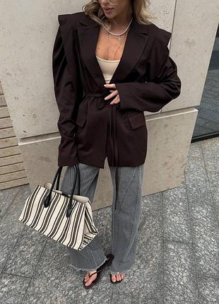 Пиджак жакет с объемными плечами шоколад