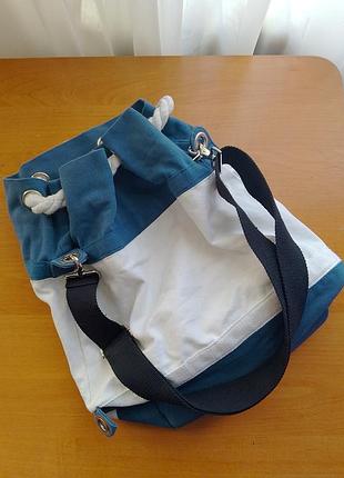 Стильный рюкзак в морском стиле
