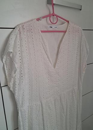 Летнее платье, с нежным кружом