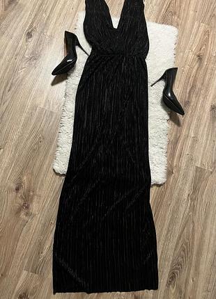 Шикарна вечірня сукня