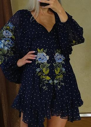 Платье с вышивкой, вышиванка