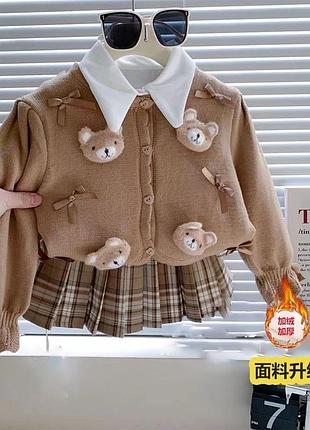 Теплая кофточка для девочки