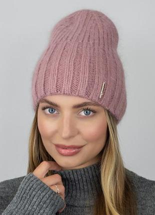 Женска шапка