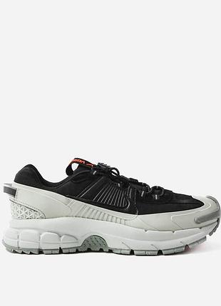 Мужские кроссовки nike zoom vomero 5 roam black light silver