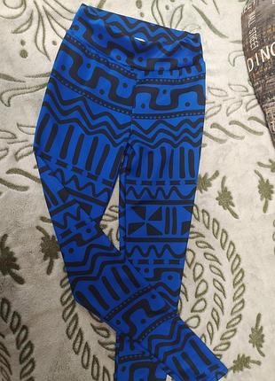 Спортивні легінси