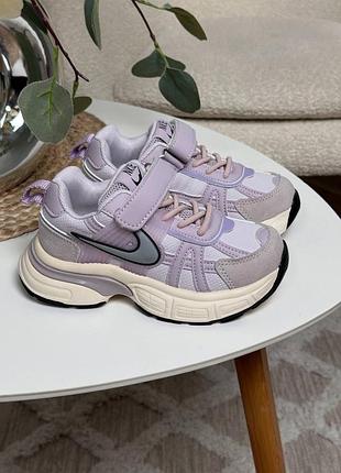 Кросівки для дівчинки