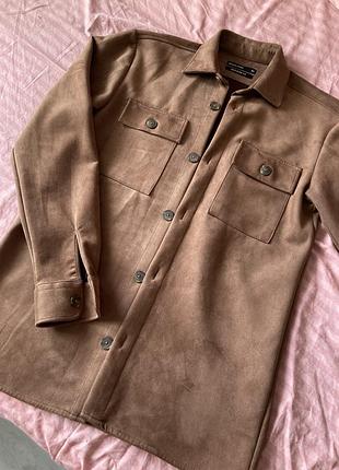 Замшева вельветова коричнева шоколадна рубашка оверсайз базова сорочка куртка рубаха велюрова з кишенями