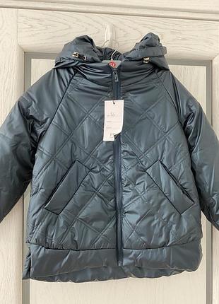 Новая куртка осень весна на девочку 128 р