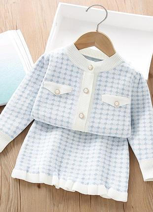 Очень красивый костюм 90,100,110