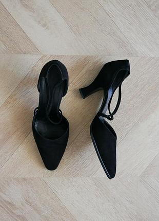 Винтажные дизайнерские туфли marilyn anselm for hobbs натуральная замша каблука